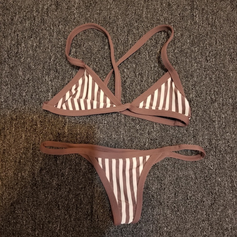 Posh Pua Kini. Very flattering.